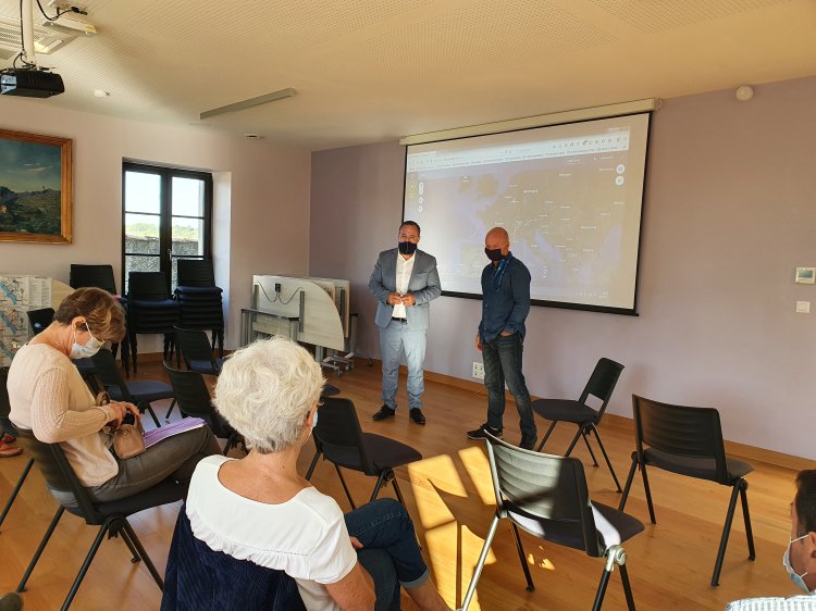 Présentation du Plan Communal de Sauvegarde aux élus Présentation du Plan Communal de Sauvegarde aux élus