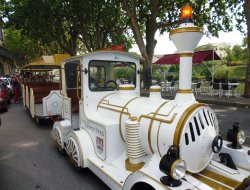 Petit train touristique Petit train touristique