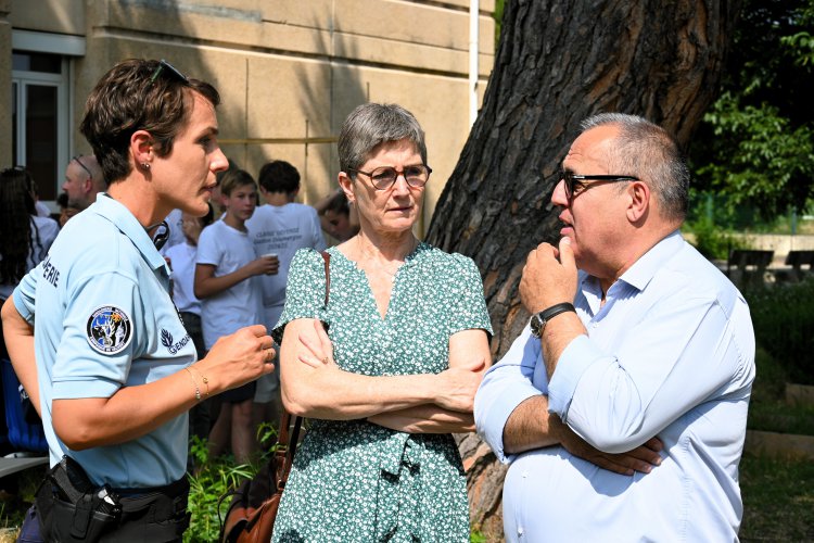 10 juin - remise des diplomes aux lves de la classe dfense du collge G.Doumergue : 1749639324.dsc_5721.jpg