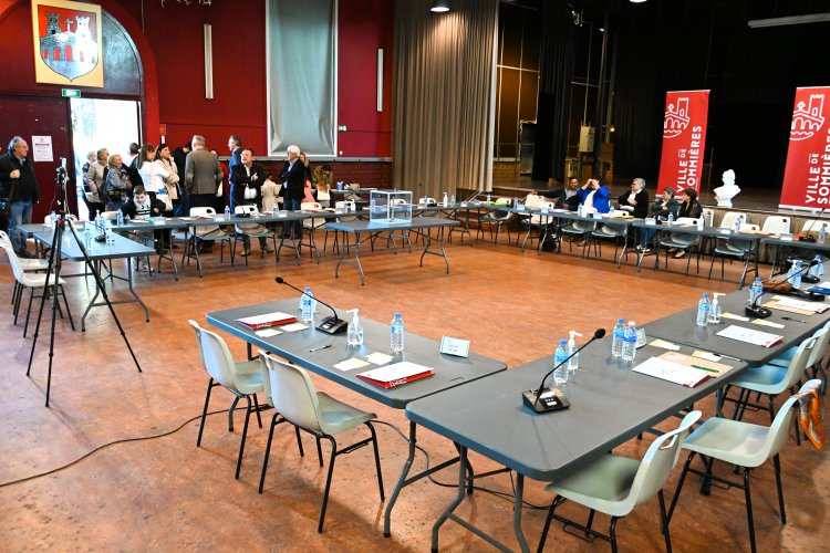 20 mars 2026 - Conseil municipal d'installation S�ance du conseil municipal du vendredi 20 mars 2026 : 1774343202.dsc_0228.jpg