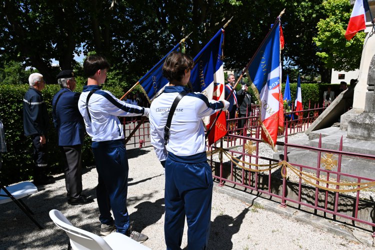 C�r�monie du 8 mai 2026 Comm�moration du 8 mai 1945 : 1778505730.dsc_2491.jpg